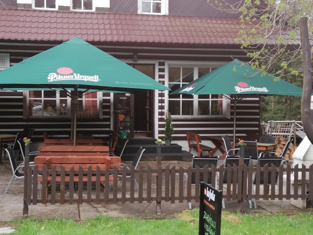 Hotylek Na Myte Hotel Harrachov Eksteriør billede