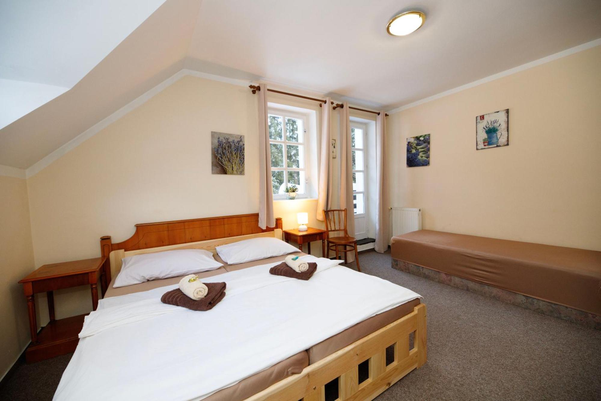 Hotylek Na Myte Hotel Harrachov Eksteriør billede